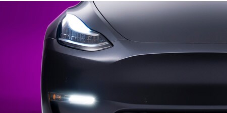 Véhicule avec un film de protection de peinture
